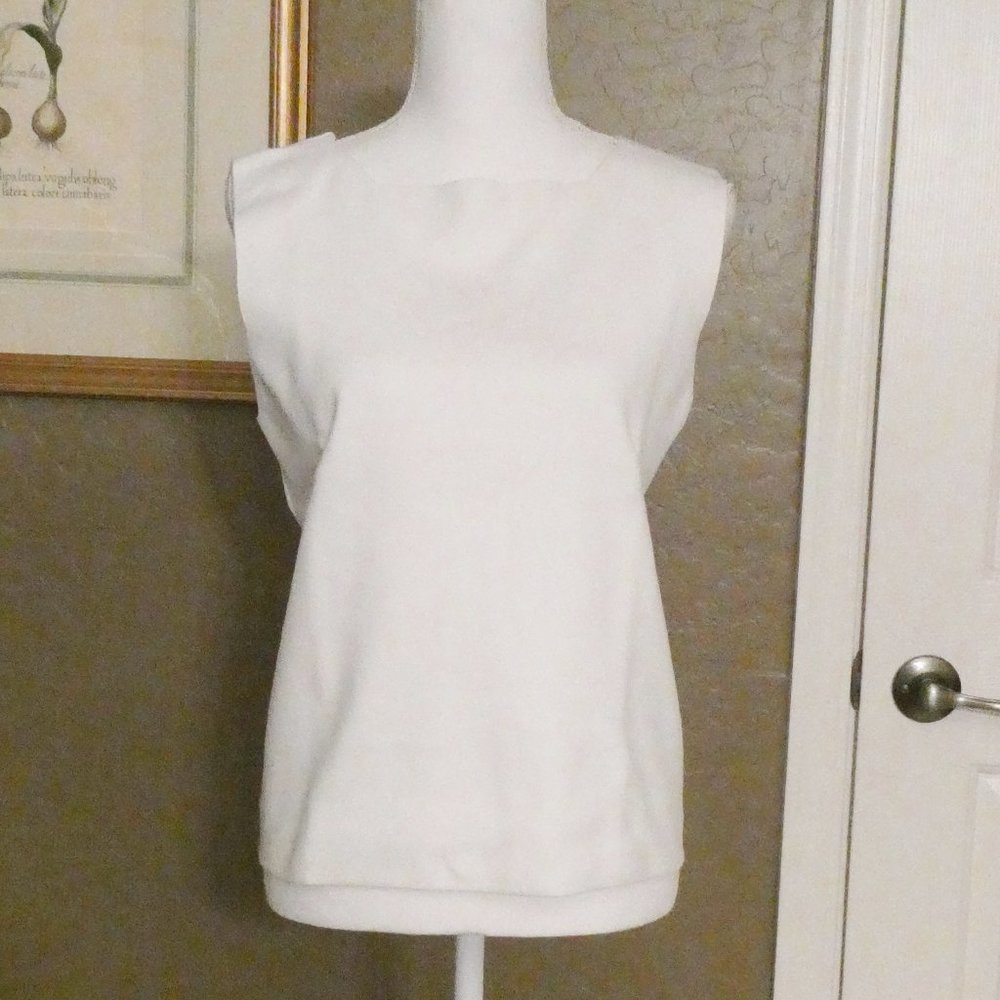 Sleeveless Knit Top NWOT